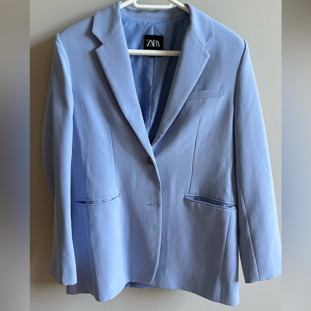 Zara Tailored Blazer in Soft Blue – Size S (Modern & Chic)